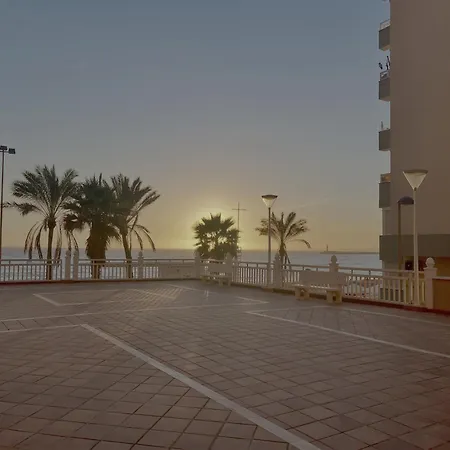 Centrico Y En Primera Linea De La Playa - Wifi