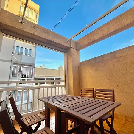 Centrico Y En Primera Linea De La Playa - Wifi Apartamento *