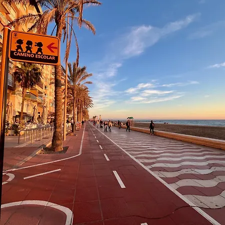Centrico Y En Primera Linea De La Playa - Wifi Apartment El Jaul