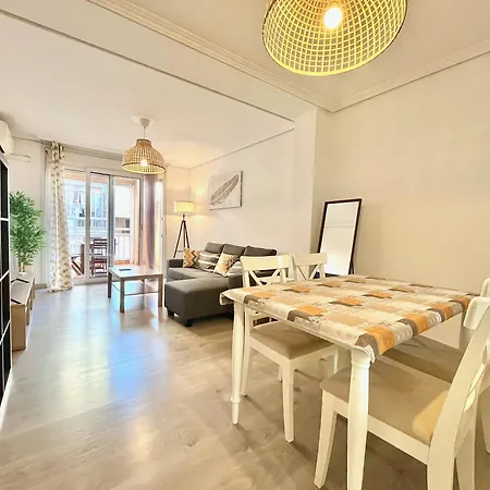 Centrico Y En Primera Linea De La Playa - Wifi Apartamento
