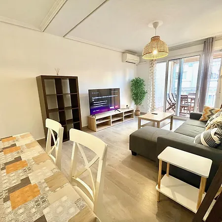 Centrico Y En Primera Linea De La Playa - Wifi Apartment