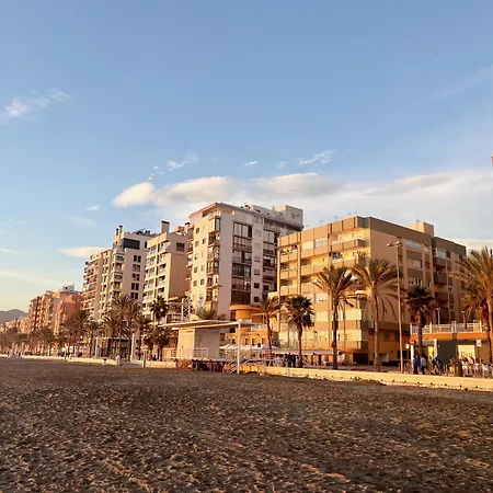 Apartment Centrico Y En Primera Linea De La Playa - Wifi El Jaul